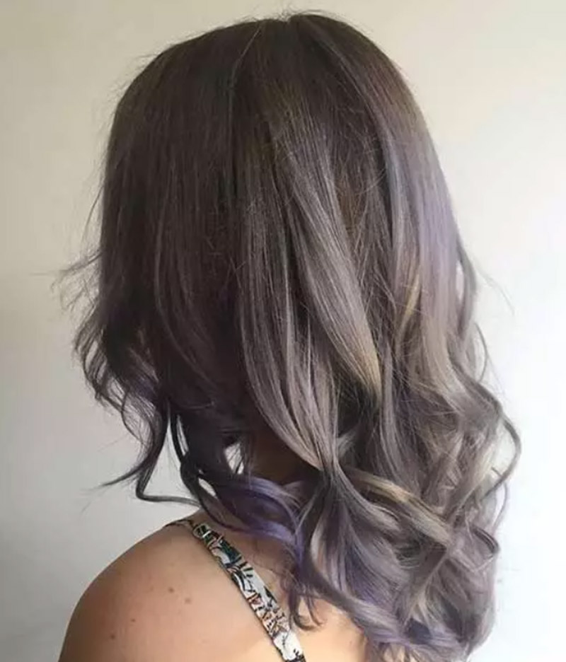 Màu tóc ombre lavender xám sữa