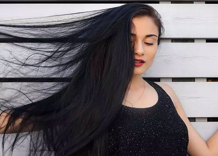 Cách nhuộm tóc đen tuyệt đẹp từ bột Henna và bột lá chàm Indigo 