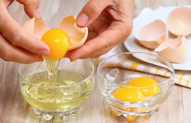 Mặt nạ trứng với dầu ô liu